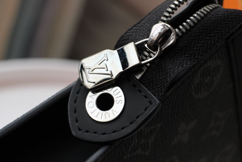 Louis Vuitton Clutch Bags